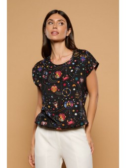 TOP MINUETO ESTAMPADO ZODIACO