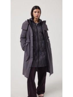 PARKA MDM CON CAPUCHA...